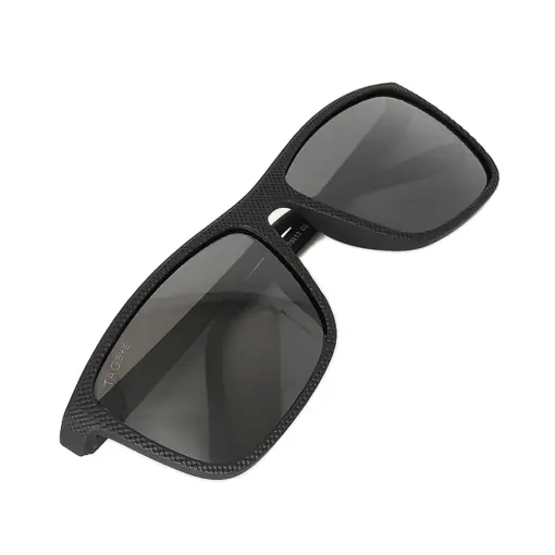 Polarized Wayfarer Sunglasses at chashma