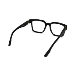 Bold Oversized Eyeglasses at chashmah