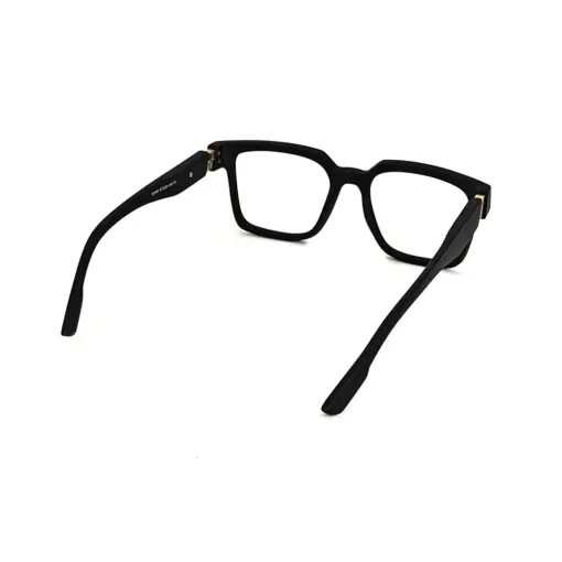 Bold Oversized Eyeglasses at chashmah