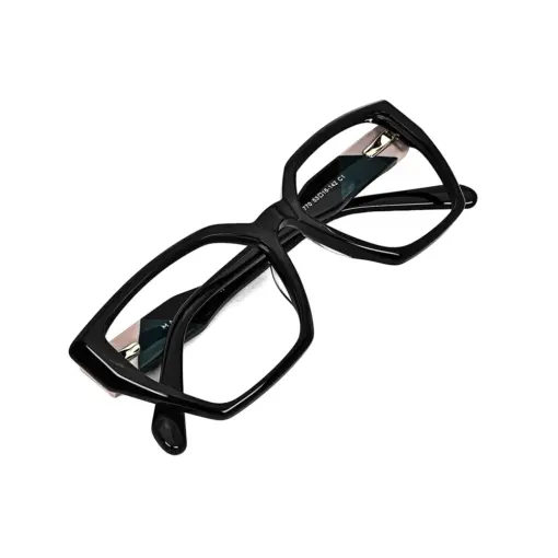 Modern Black Women Eyeglasses at chashmah