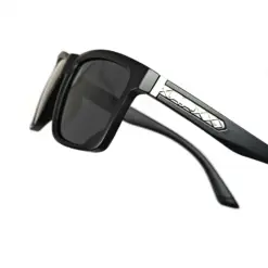 Black Wayferar Polarized Sunglasses